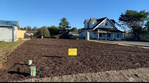 584 Point Brown Ave NE, Ocean Shores, WA 98569