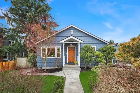 6529 40th Ave NE, Seattle, WA 98115