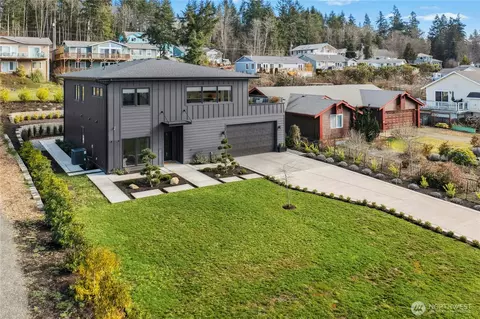 37420 Buck Rd NE, Hansville, WA 98340