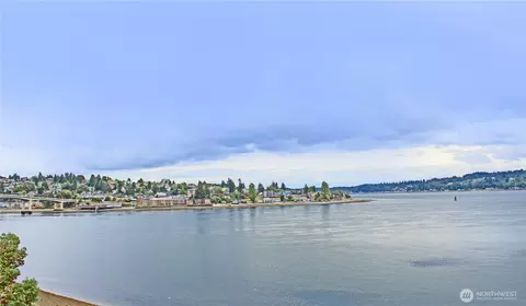 360 Washington Ave #90, Bremerton, WA 98337