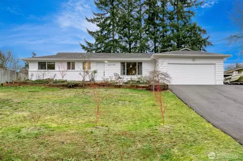 20719 Crawford Rd, Lynnwood, WA 98036