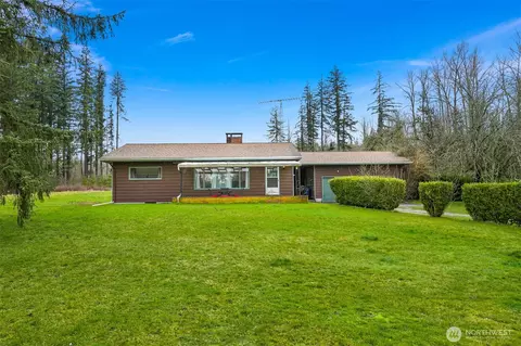 3302 Haynie Rd, Blaine, WA 98230