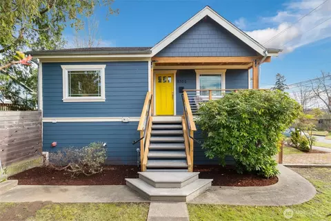 9702 Linden Ave N, Seattle, WA 98103