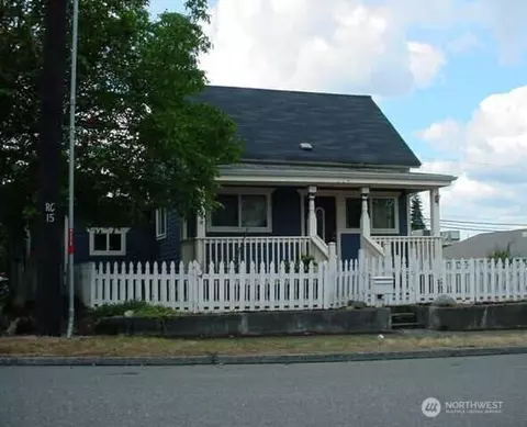 514 N Macleod Ave, Arlington, WA 98223