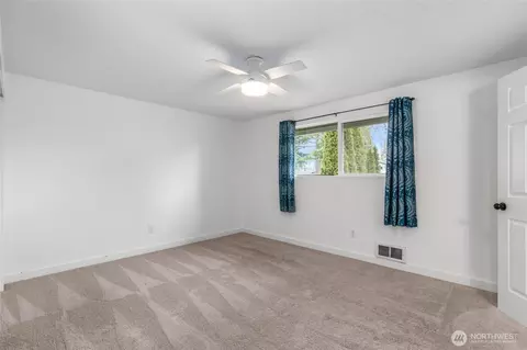 Bedroom - 318 89th St SE, Everett, WA 98208 photo 1 of 4