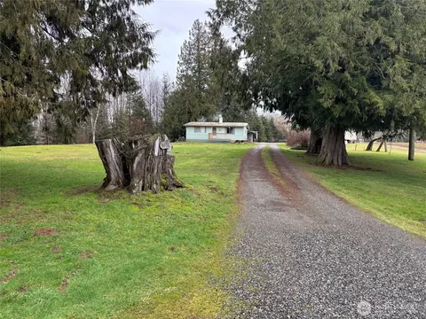 8358 Delta Line Rd, Custer, WA 98240