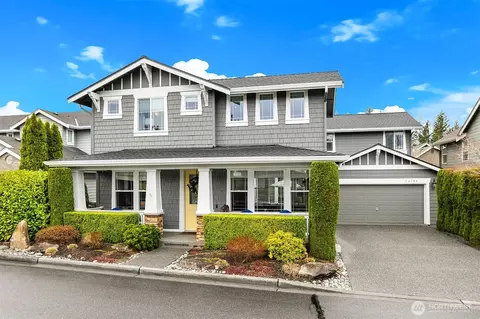 34702 SE Carmichael Loop, Snoqualmie, WA 98065