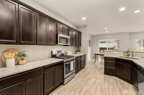 11 157th Ln SE, Bothell, WA 98012 photo 17