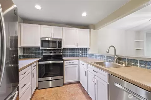 15600 116th Ave NE #A2, Bothell, WA 98011 photo 5