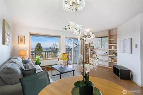 729 High St #103, Bellingham, WA 98225