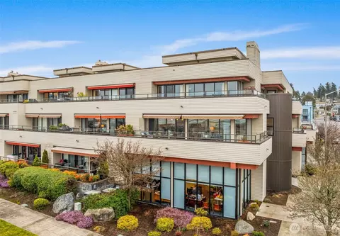 620 S 227th St #206, Seattle, WA 98198