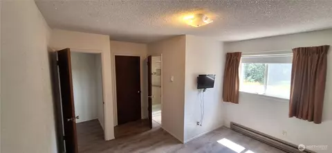 Bedroom - 2768 Highway 603, Winlock, WA 98596 photo 1 of 1