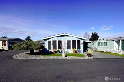 325 N Fifth Ave #46, Sequim, WA 98382