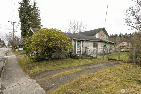 3204 Meridian St, Bellingham, WA 98225
