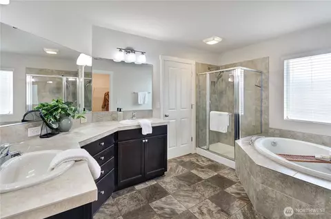 Bath - 908 Van Ogle Ln NW, Orting, WA 98360 photo 3 of 5