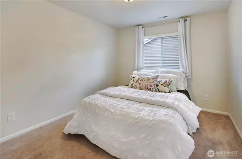 Bedroom - 908 Van Ogle Ln NW, Orting, WA 98360 photo 4 of 5