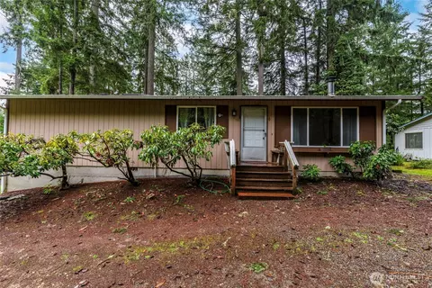 11426 109th St, Anderson Island, WA 98303