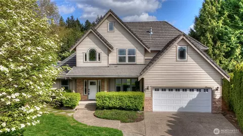 2535 Buckingham Dr SE, Olympia, WA 98501