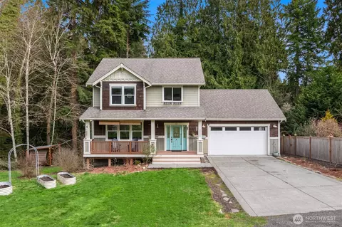 9086 NE Spruce Ave, Indianola, WA 98342
