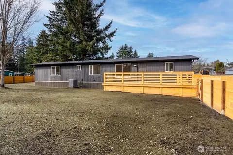 12512 Prairie Ridge Dr E, Bonney Lake, WA 98391