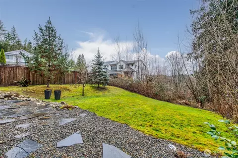 Exterior - 17413 3rd Ave SE, Bothell, WA 98012 photo 4 of 4
