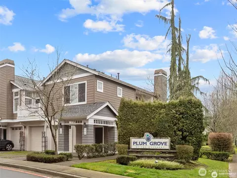 556 Anacortes Ct NE #104, Renton, WA 98059