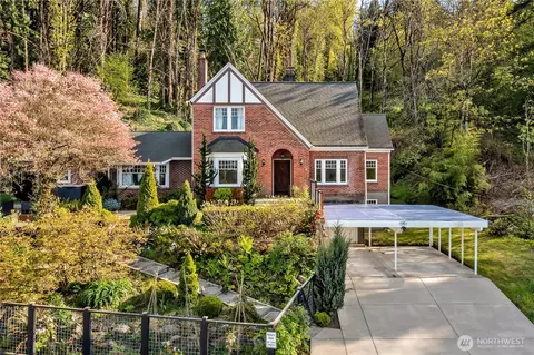 1501 13th St SE, Puyallup, WA 98372