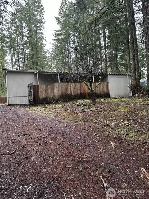150 E Barnsby Pl, Shelton, WA 98584
