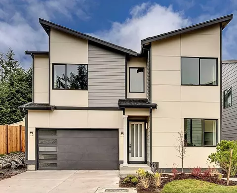 4008 134th St SW #6, Lynnwood, WA 98087
