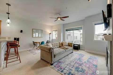 Living - 2115 201st Pl SE #I-2, Bothell, WA 98012 photo 4 of 5