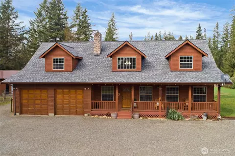 30606 SE 384th St, Enumclaw, WA 98022