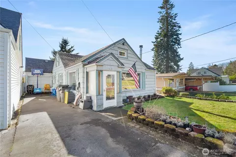 324 Wheeler Ave, Hoquiam, WA 98550