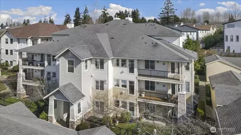 15026 40th Ave W #13-303, Lynnwood, WA 98087