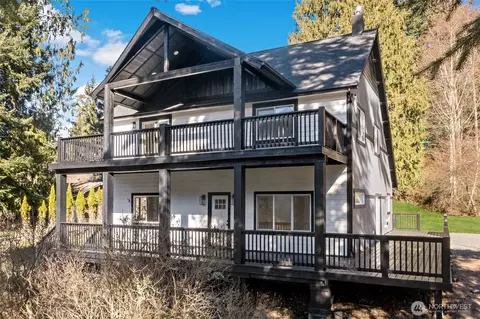 17902 Mulqueen Rd SE, Rainier, WA 98576