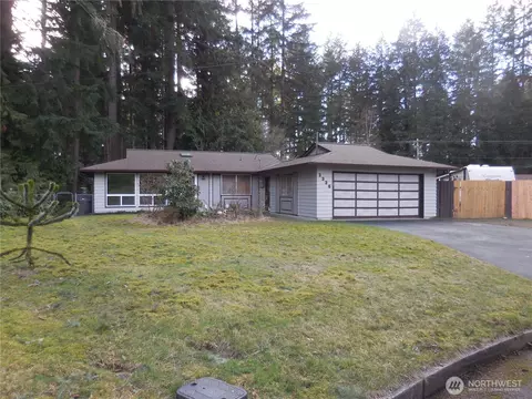 3336 SE Cedar Ct, Port Orchard, WA 98366