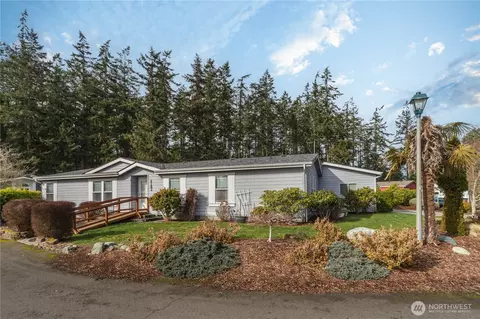 2182 Beacon Pl, Port Townsend, WA 98368