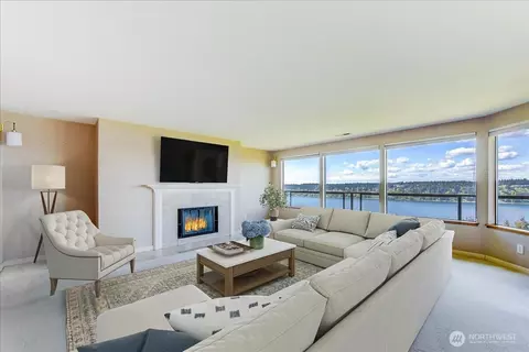 3016 N Narrows Dr #303, Tacoma, WA 98407