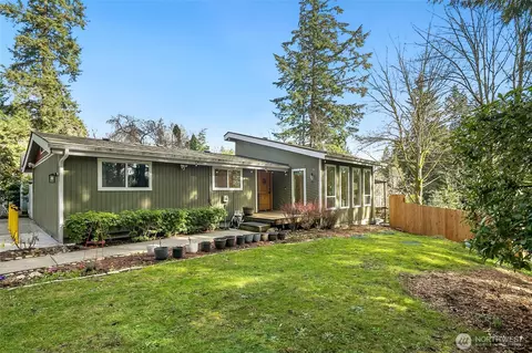 16039 SE 142nd Pl, Renton, WA 98059