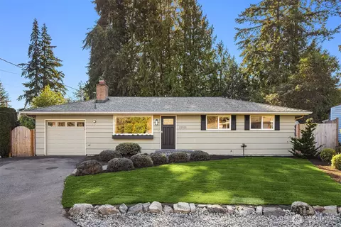 22521 72nd Pl W, Edmonds, WA 98026
