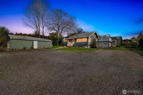 22540 8th Ave S, Des Moines, WA 98198