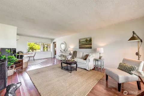 2515 5th St, Everett, WA 98201 photo 5