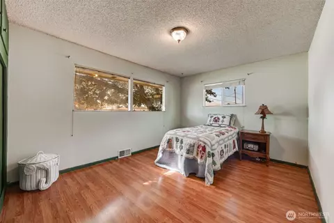 2515 5th St, Everett, WA 98201 photo 16