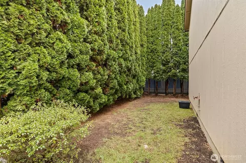 Exterior - 256 SE Weir St, Camas, WA 98607 photo 7 of 8