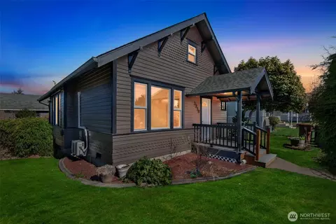 1319 S 54th St, Tacoma, WA 98408