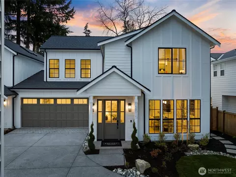 12815 NE 104th St, Kirkland, WA 98033
