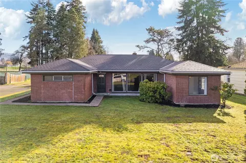 1648 7th Ave, Longview, WA 98632