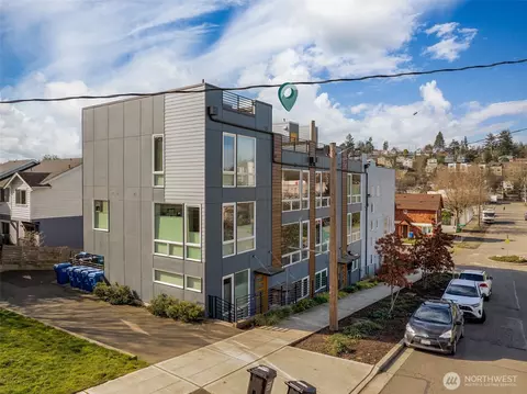 3709 S Dakota St, Seattle, WA 98118