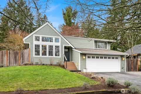 9521 117th Pl NE, Kirkland, WA 98033