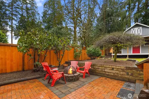 Exterior - 9215 NE 183rd St, Bothell, WA 98011 photo 2 of 7