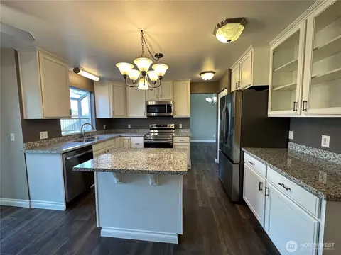 7201 200th Street Ct E, Spanaway, WA 98387 photo 11